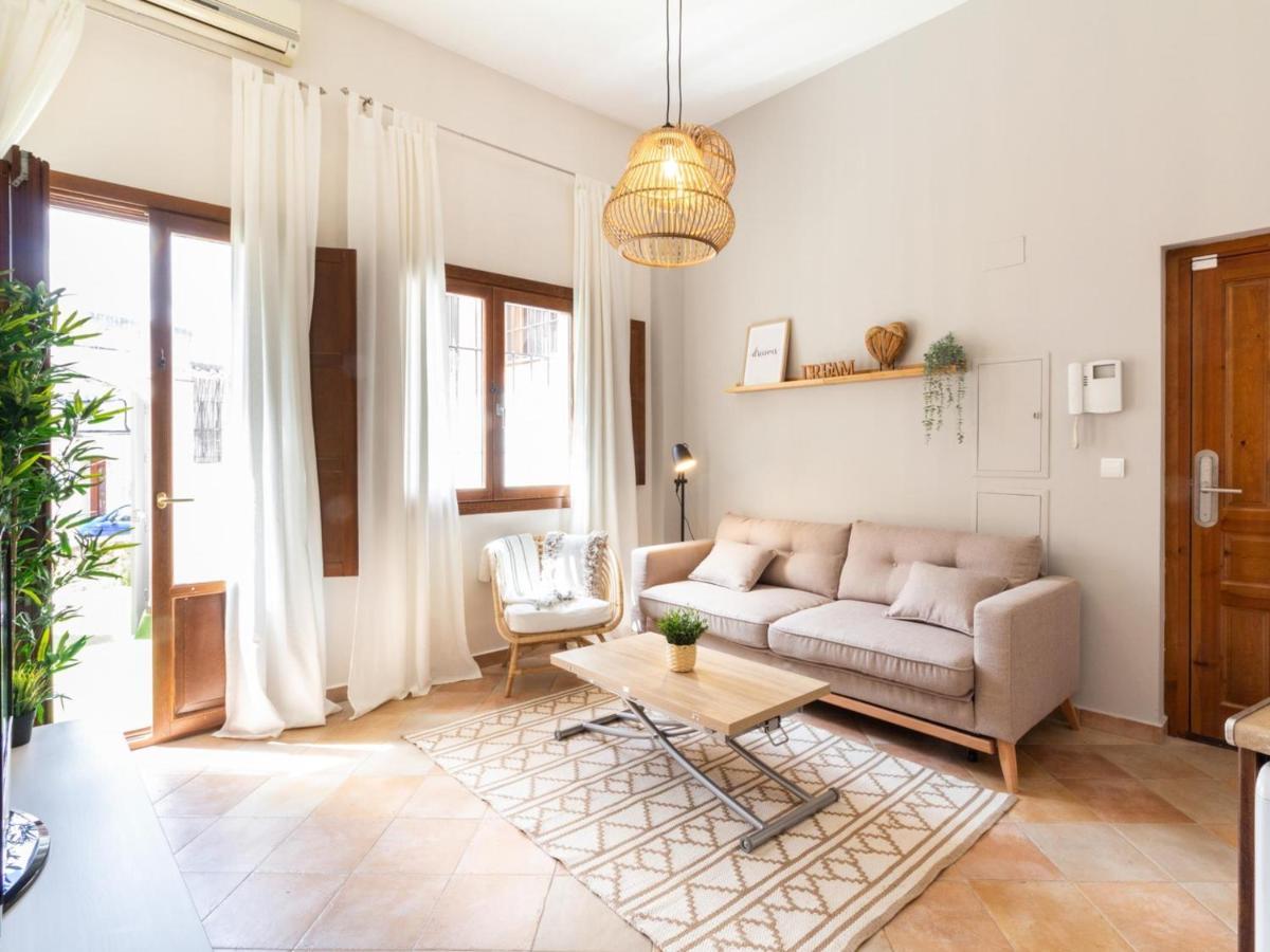 Apartamento Junto Al Albaicin Con Patio Granada Exterior photo
